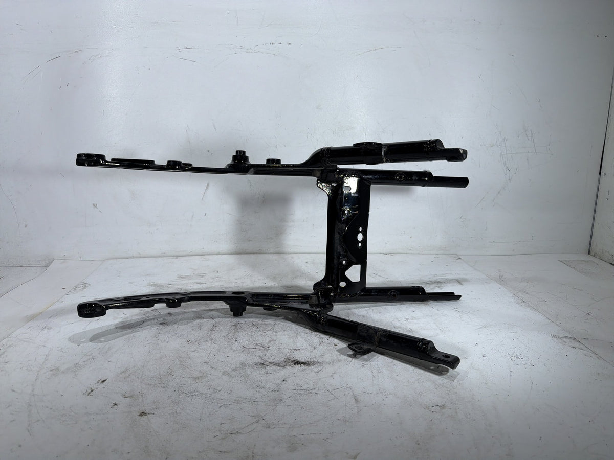 2010 Harley Electra Glide Touring OEM Rear Back Sub Frame Rail Bar 48079-09BHP
