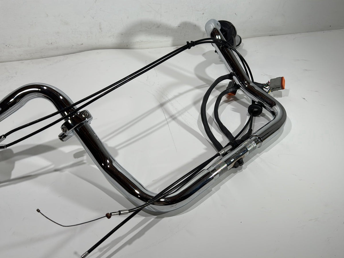 06 Harley Street Glide Touring FLHXI OEM Handlebars Left Right Switches Controls