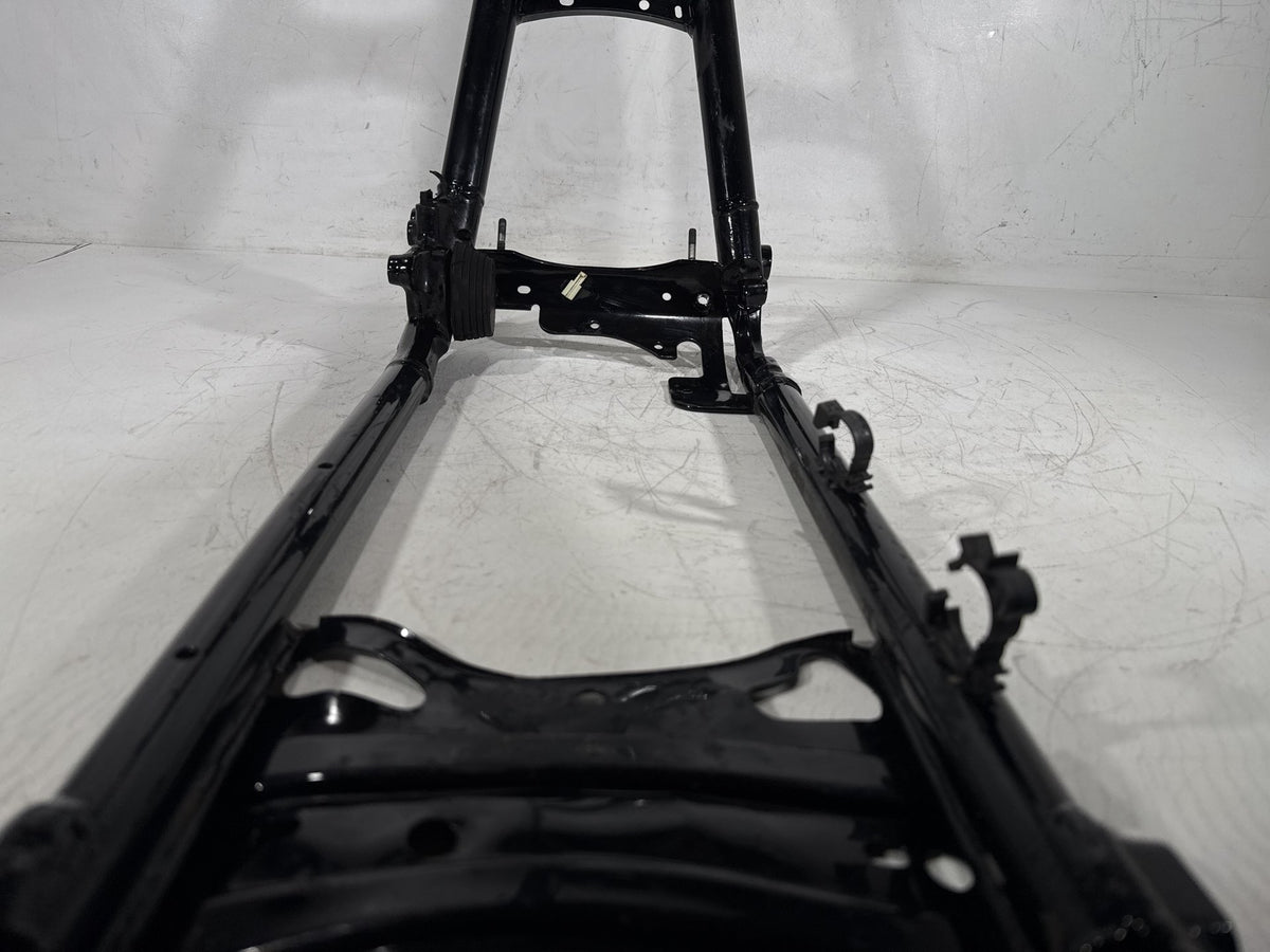 2011 Harley Street Glide Touring FLHX-103 OEM Body Main Frame Chassis C