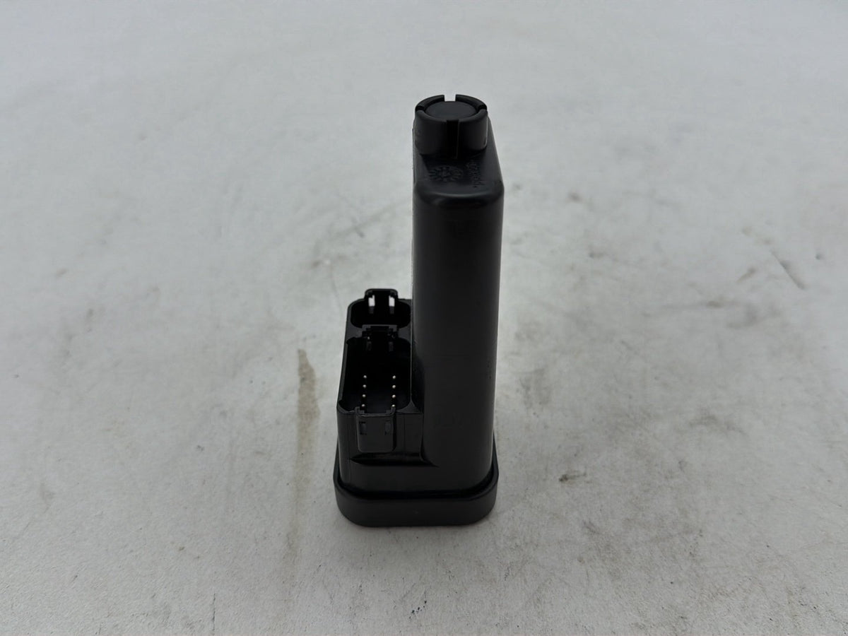 2011 Harley Road Glide Touring FLTRX OEM Turn Signal Security Module TSSM