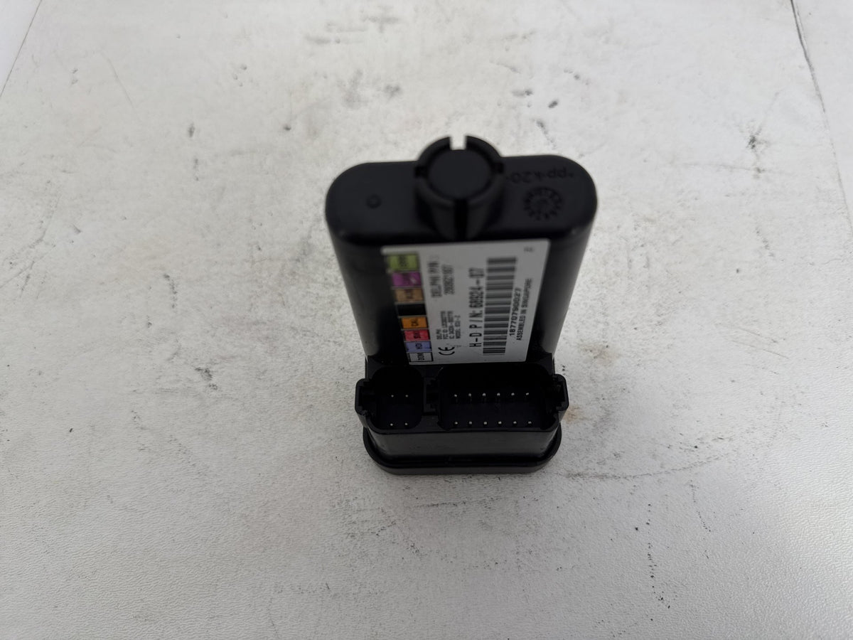 2007 Harley Electra Glide Touring CVO OEM Turn Signal Security Module TSSM