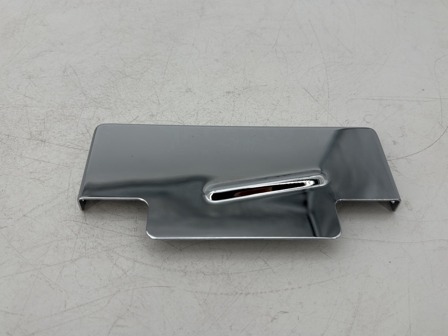 1999 - 2006 Harley-Davidson Dyna Super Glide Lower Battery Tray Stay Box Cover Panel  	66366-97