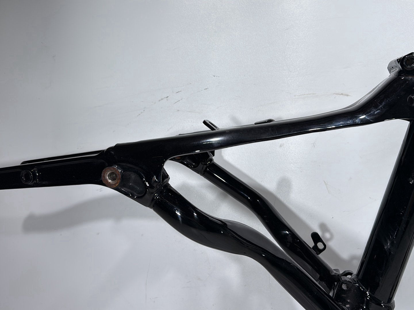 2006 Harley Sportster XL883L 883 Low OEM Body Main Frame Chassis SLVG