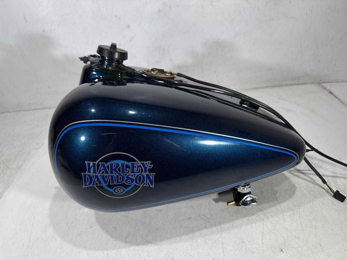 2002 Harley Electra Glide Touring Classic OEM Fuel Gas Tank Gasoline Reservoir