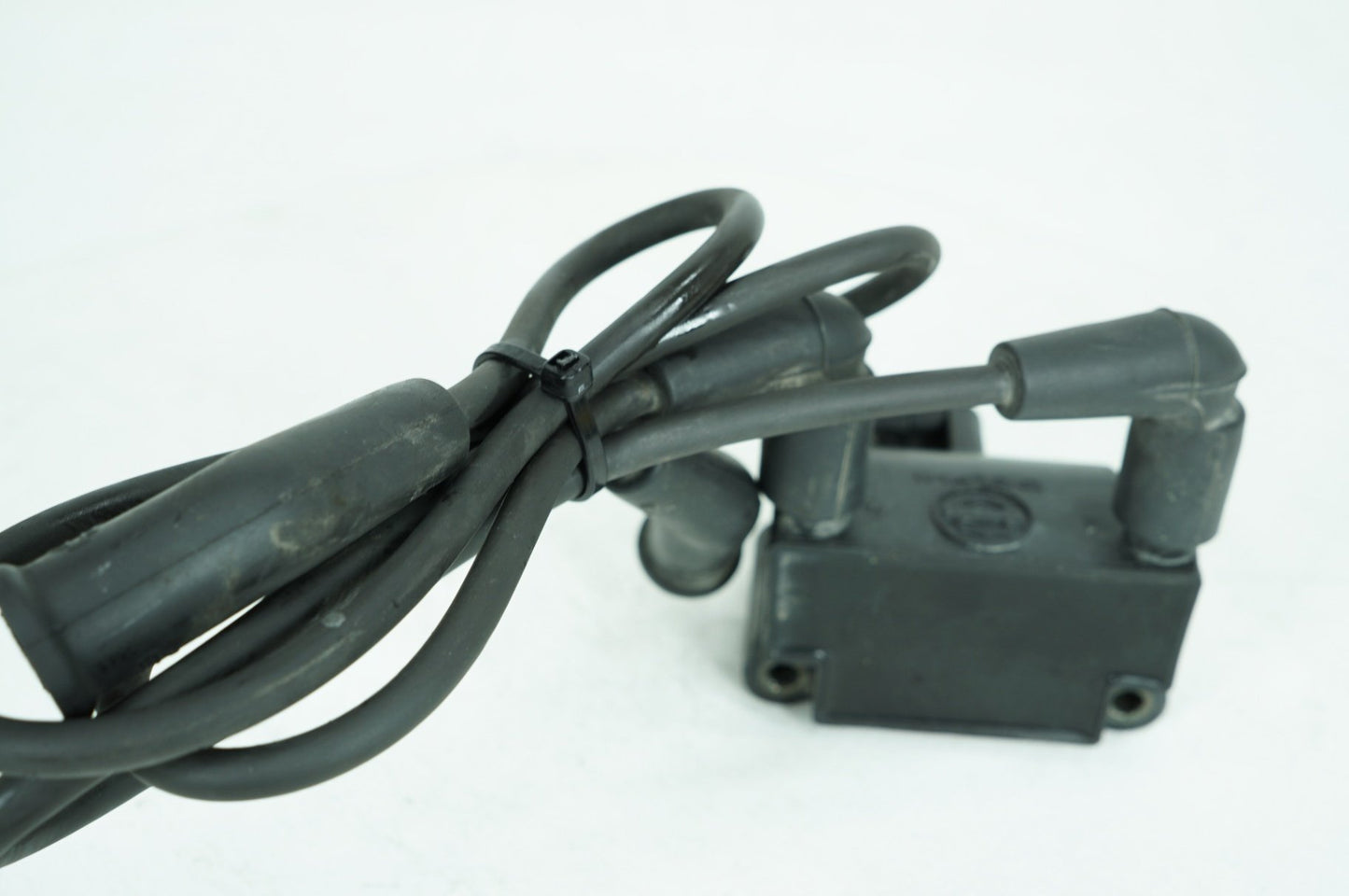 2007 - 2012 Harley-Davidson Touring Electra Glide Classic Ignition Coil Spark Plugs Cable 31696-07A