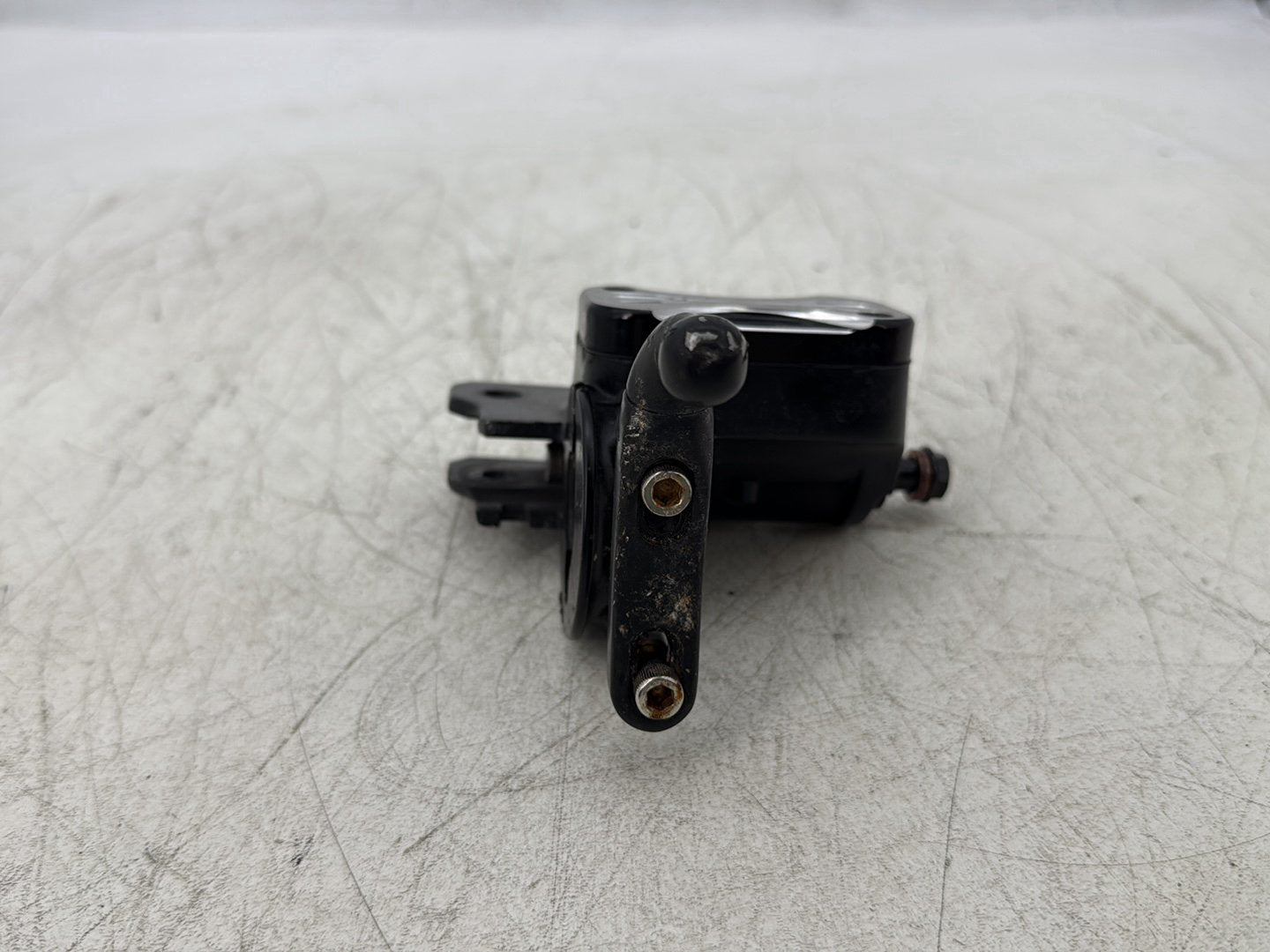 2015 Harley Road Glide Touring FLTRXS OEM Front Right Hand Brake Lever Master Cylinder Reservoir