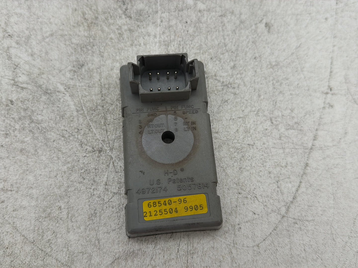 1999 Harley Electra Glide Touring FLHT OEM Turn Signal Computer Module TSM