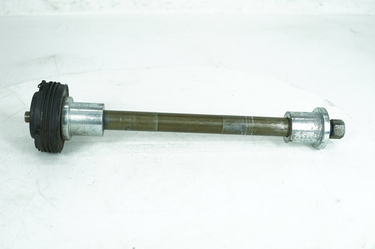 1999 - 2006 Harley-Davidson Touring Electra Glide Police Rear Fork Swingarm Pivot Bolt Shaft 47505-02