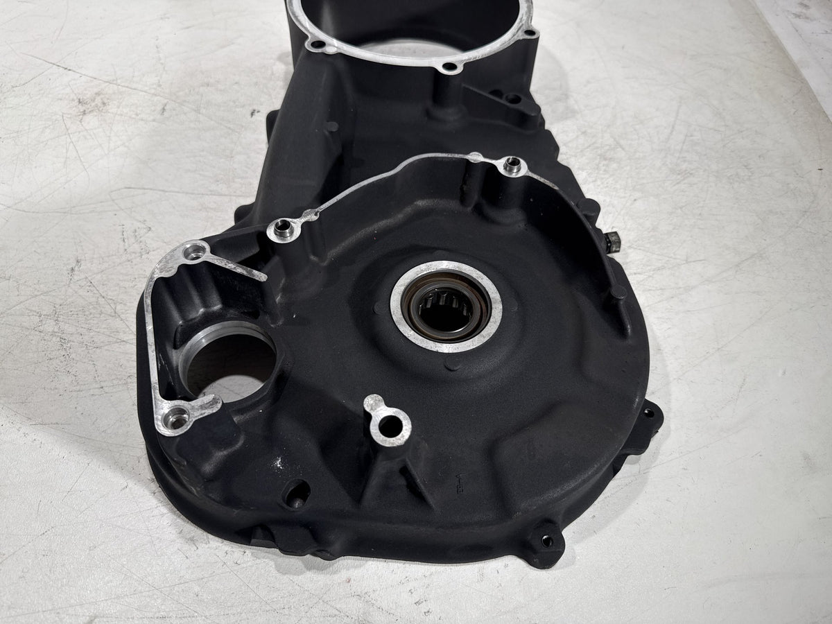 2013 Harley Street Glide Touring FLHX OEM Inner Primary Clutch Cover