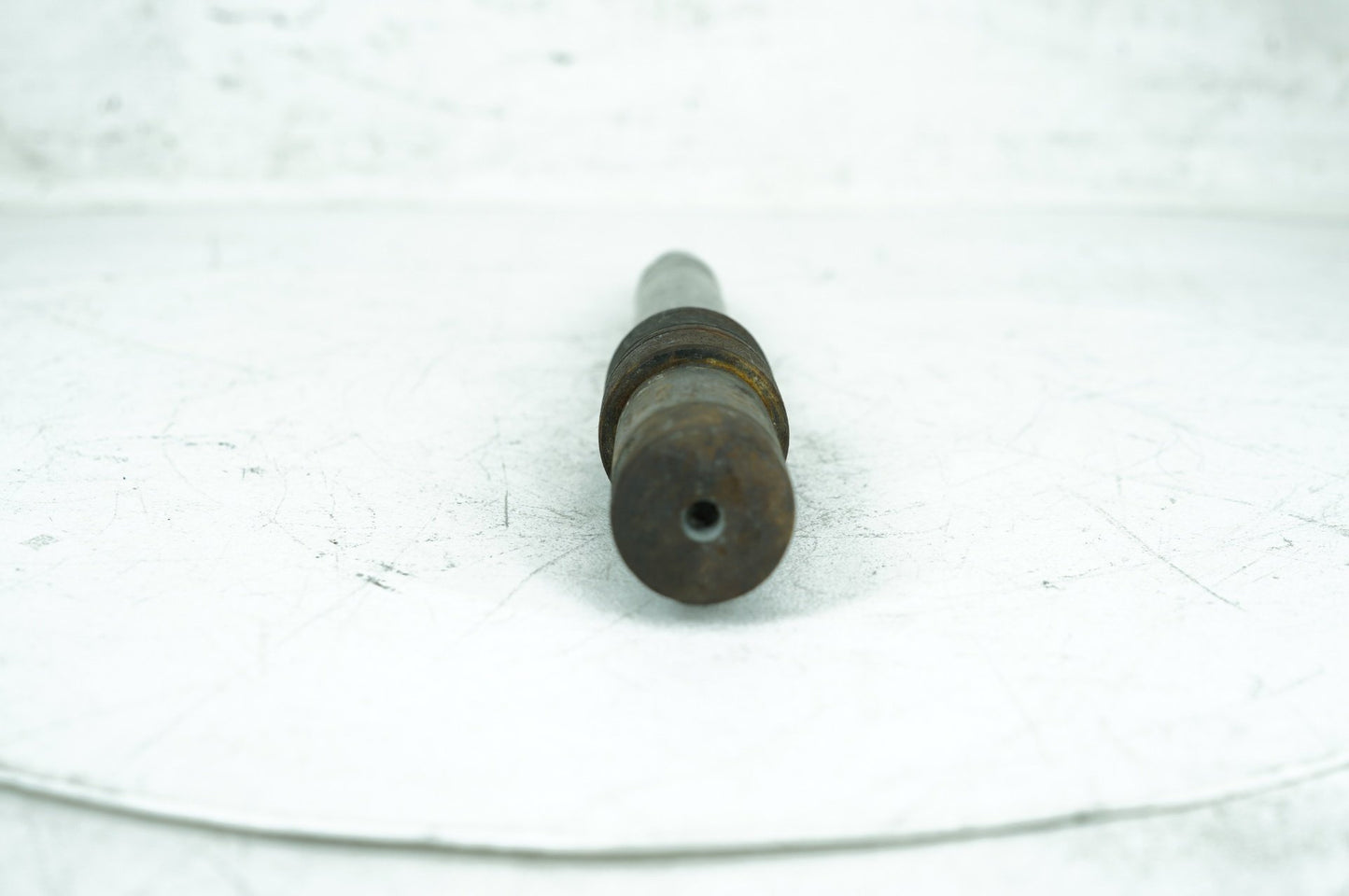 1999 - 2006 Harley-Davidson Touring Electra Glide Front Wheel Axle Bolt Shaft 43364-00