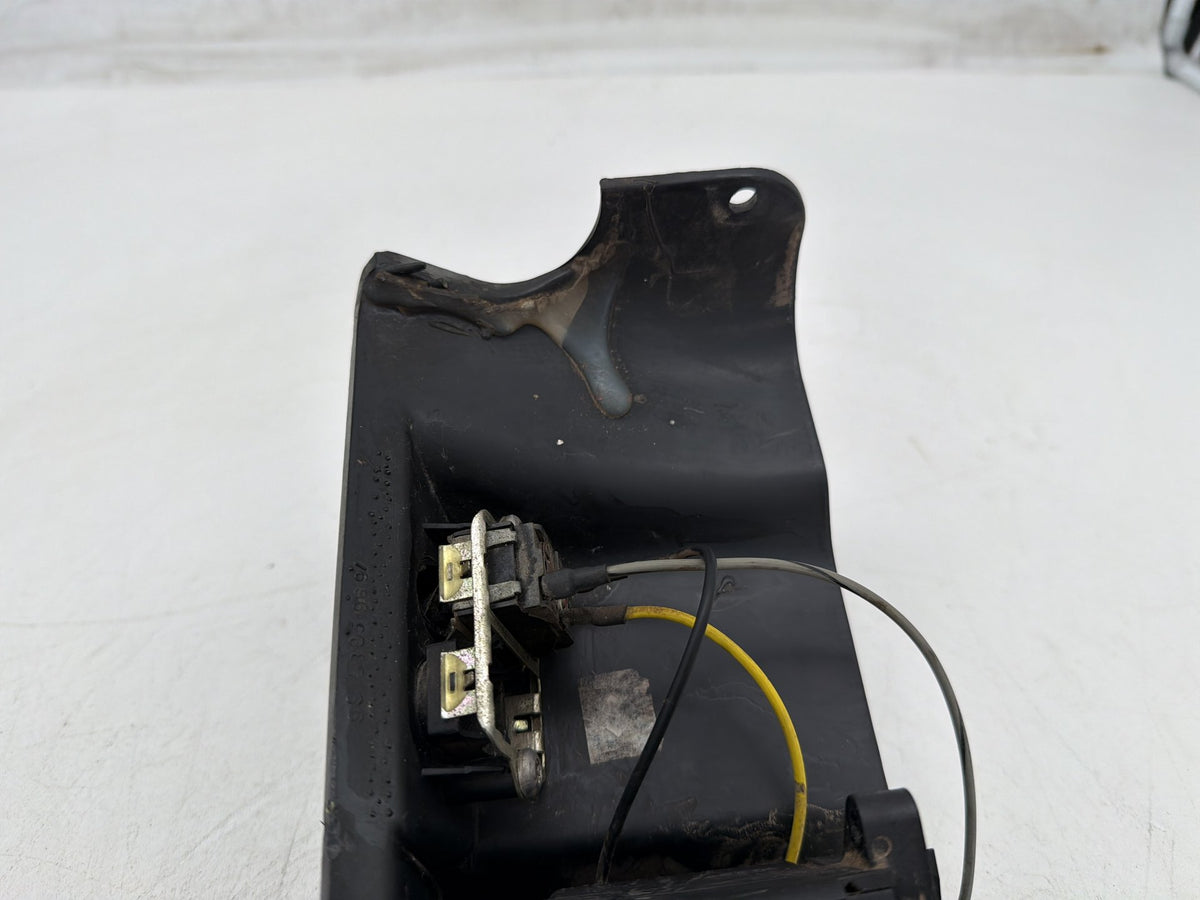 2011 Harley Street Glide Touring FLHX-103 OEM Fuel Gas Tank Dash Console NOKey