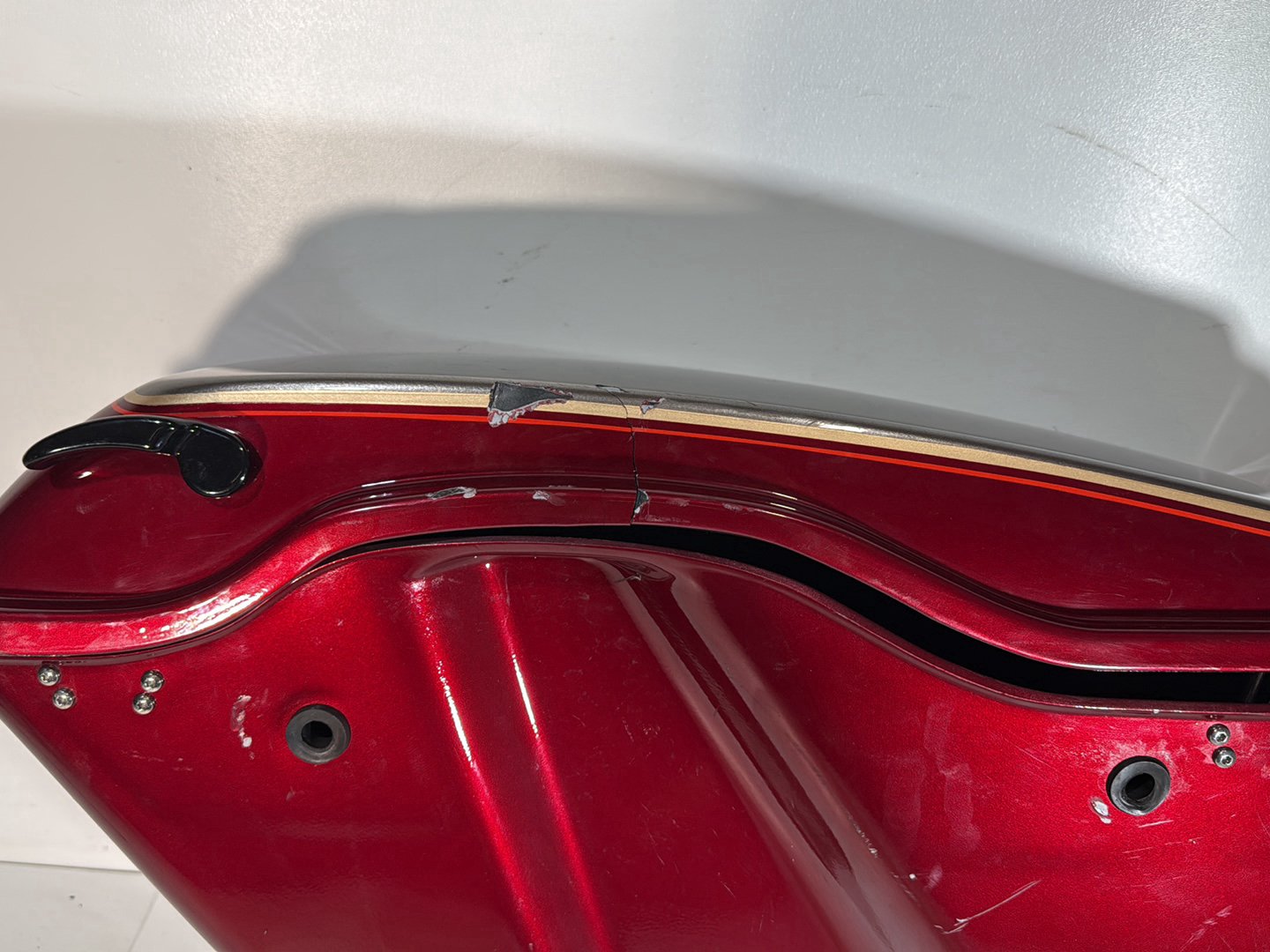 1986 - 1998 Harley-Davidson Softail Heritage Classic Right 1 Saddlebag Luggage NO Key 90757-93
