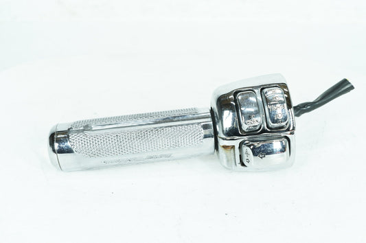 1999 - 2006 Harley-Davidson Dyna Low Rider Left Turn Signal Headlight Switches Controls 71567-96
