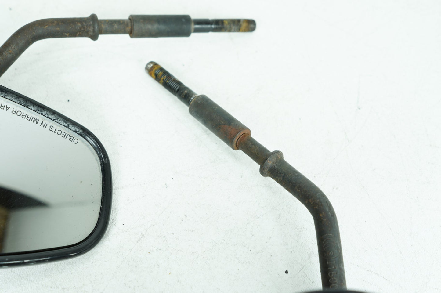 2007 - 2017 Harley-Davidson Dyna Wide Glide Left Right Rear View Mirror  	91909-03B