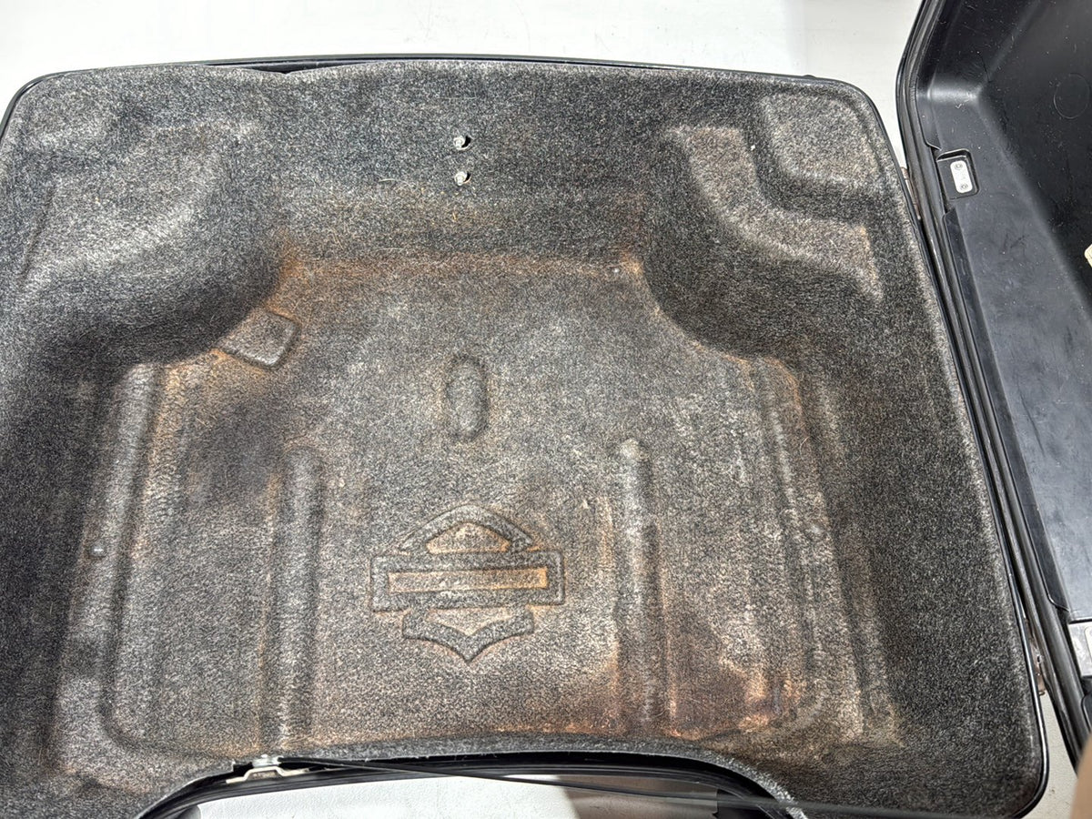 2008 Harley Electra Glide Touring Ultra OEM Pass Backrest Tour Pak Luggage NOKey