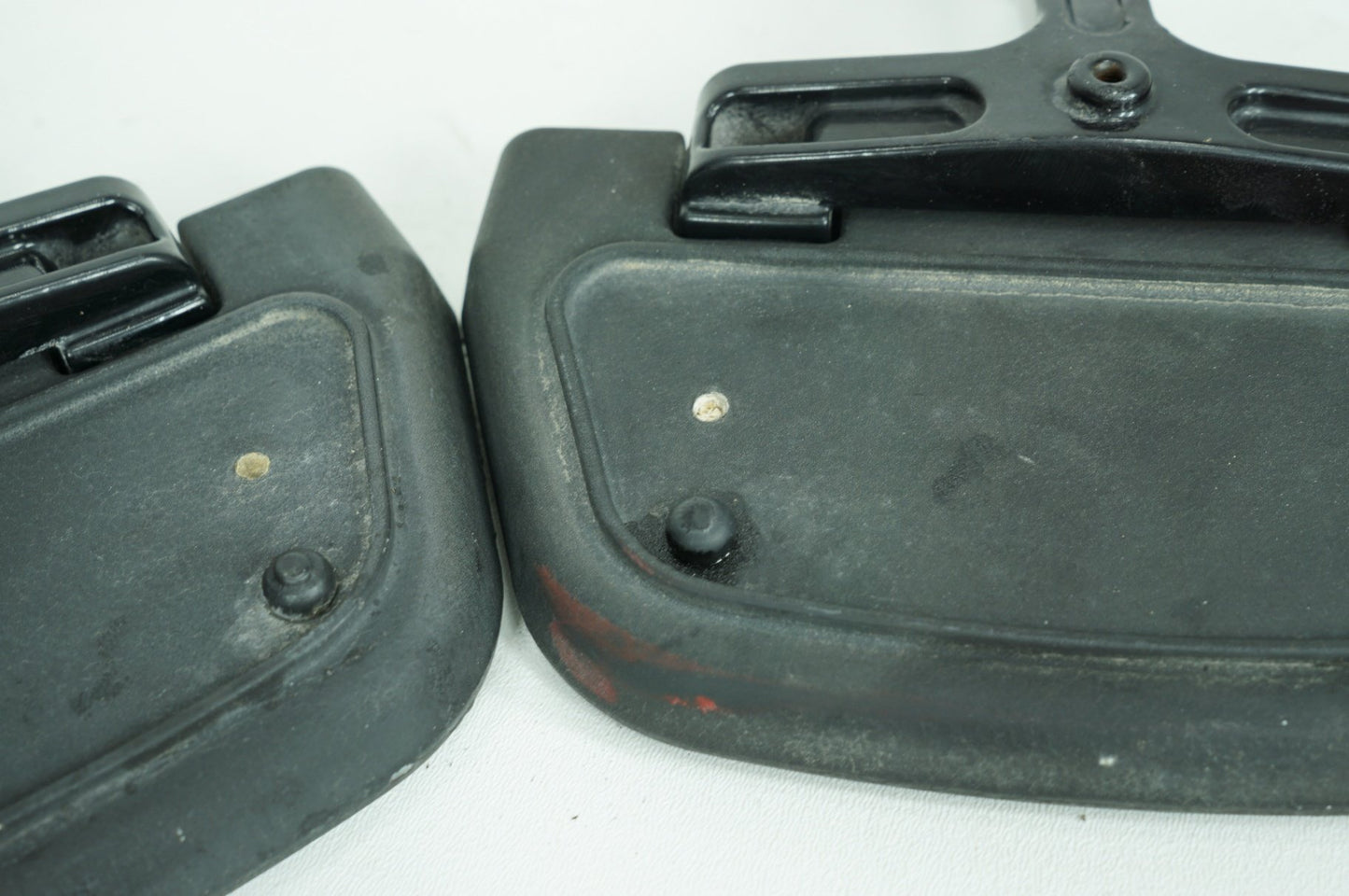 2008 - 2016 Harley-Davidson Touring Electra Police Left & Right Passenger Floorboard Foot Rest 52719-93