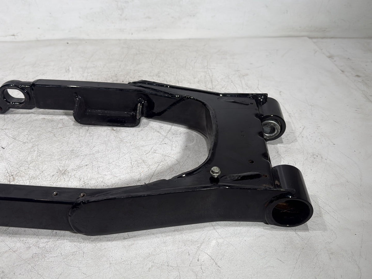 2007 Harley Electra Glide Touring Ultra OEM Rear Fork Swingarm Swing Arm