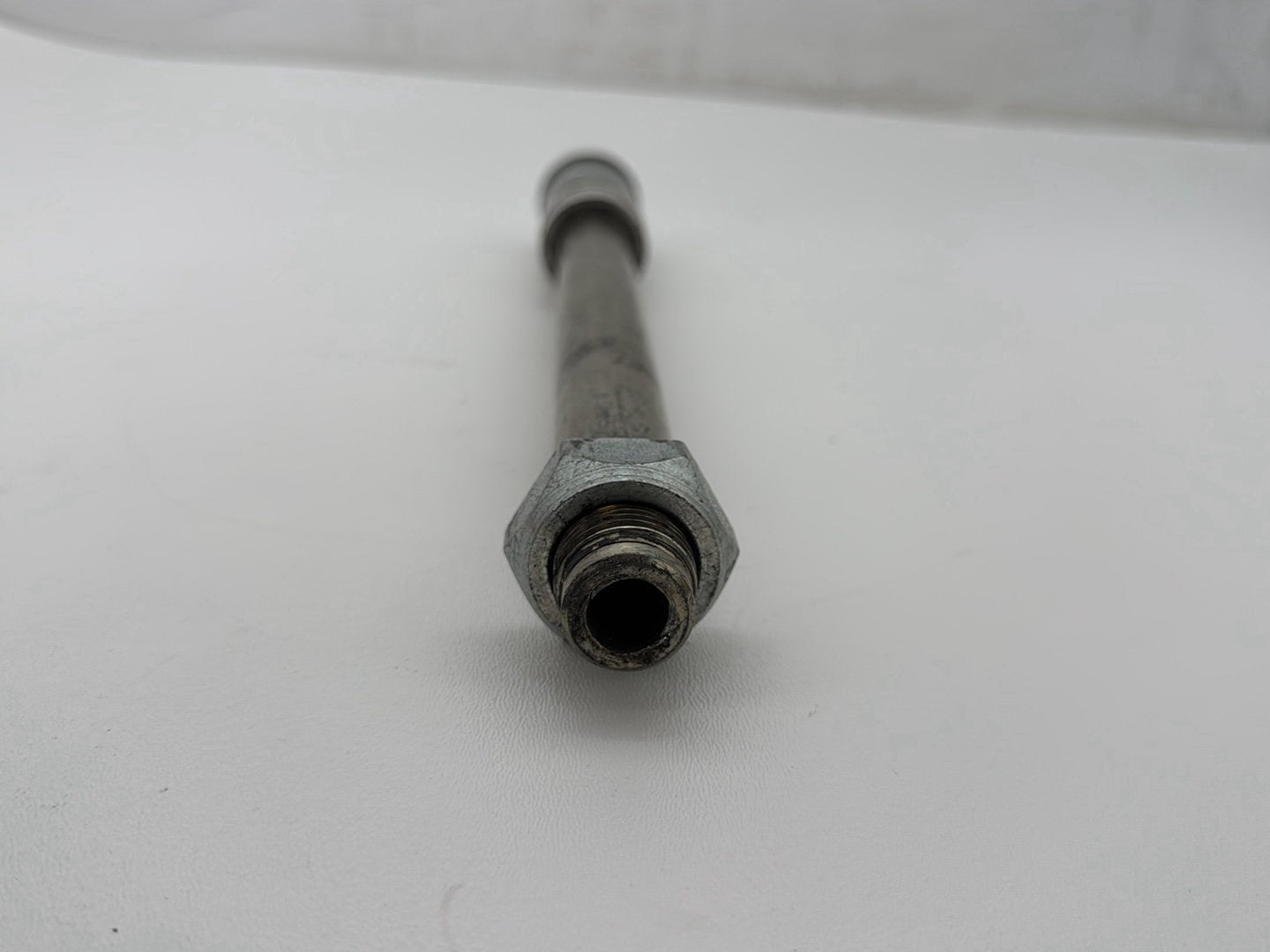 2008 Harley Softail Deluxe FLSTN OEM Rear Wheel Axle Bolt Shaft