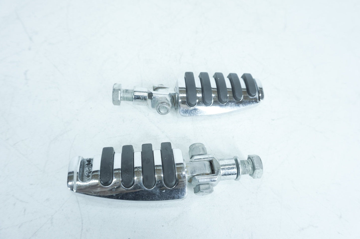 1999 - 2006 Harley-Davidson Touring Road King Classic Front Right Left Highway Foot Pegs