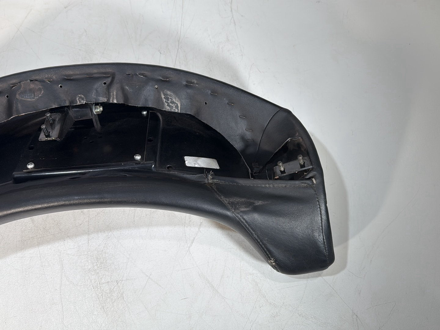 2008 - 2016 Harley-Davidson Touring Electra Glide Ultra Rear Passenger Backrest Cushion Pad 52395-10