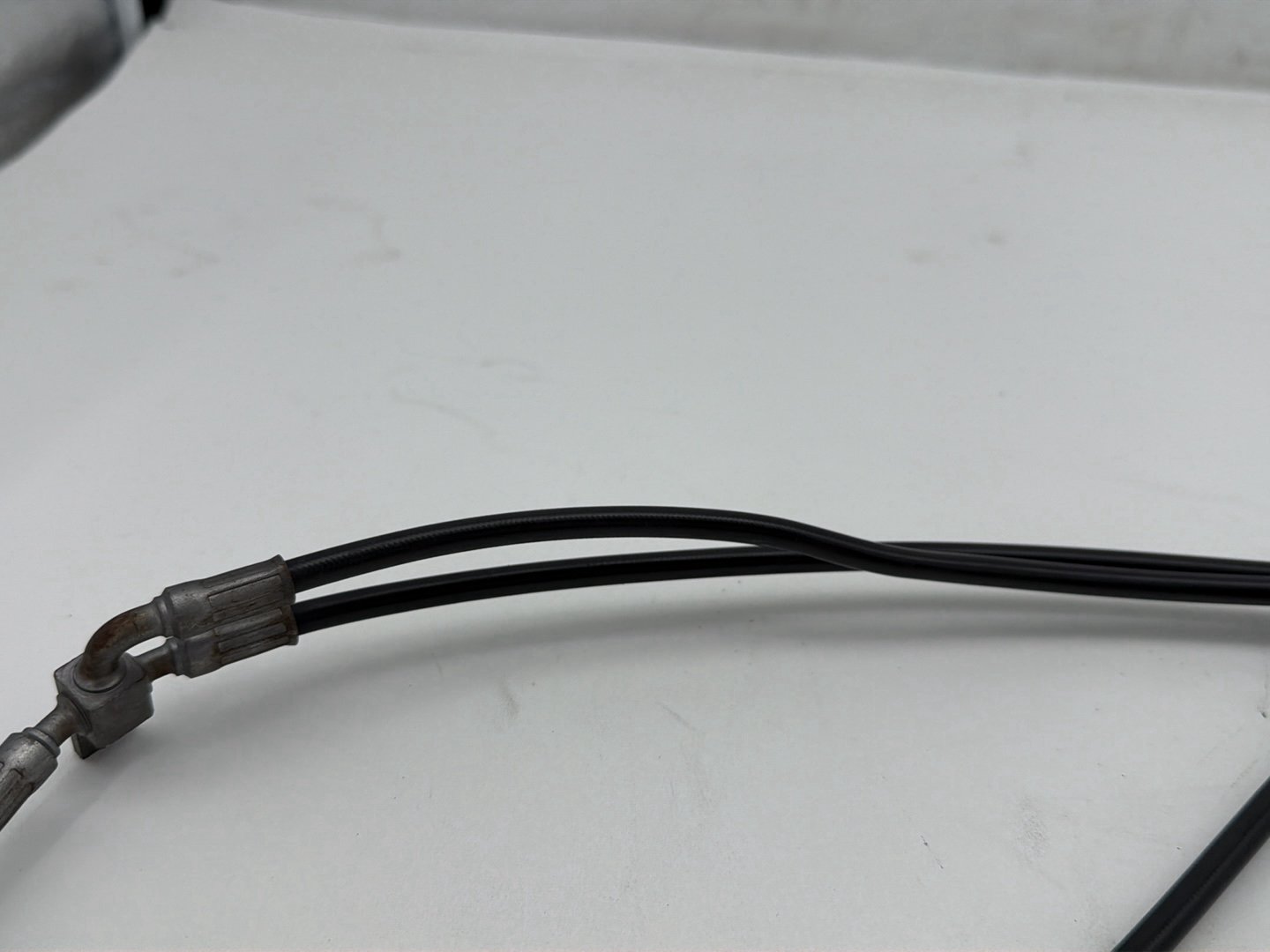 2008 Harley Dyna Fat Bob FXDF OEM Front Brake Hose Line Pipe