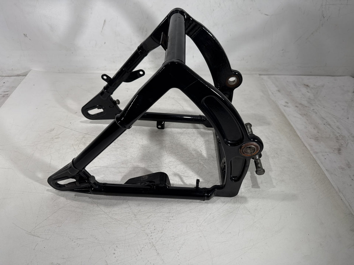 2004 Harley Heritage Softail Classic FLSTCI OEM Rear Fork Swingarm Swing Arm