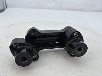 2012 Harley Dyna Fat Bob FXDF 103 OEM Front Handlebar Riser Top Clamp