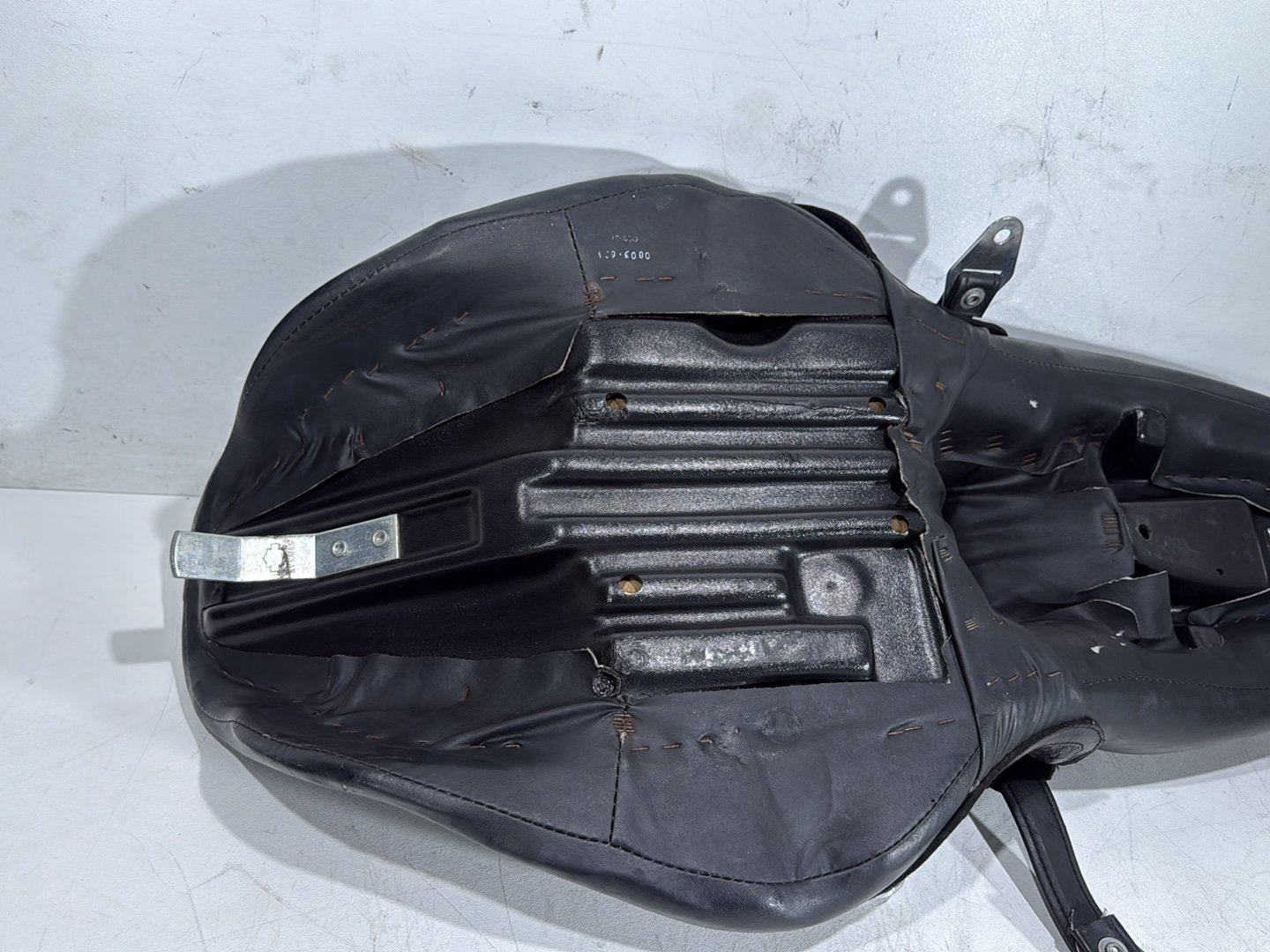 2003 Harley Road King Touring Classic OEM Passenger Rider Driver Seat Saddle