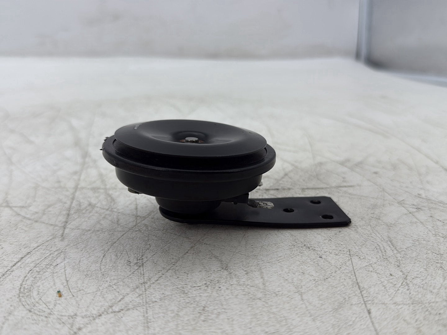 2006 Harley Sportster XL883L 883 Low OEM Signal Horn Klaxon Beep
