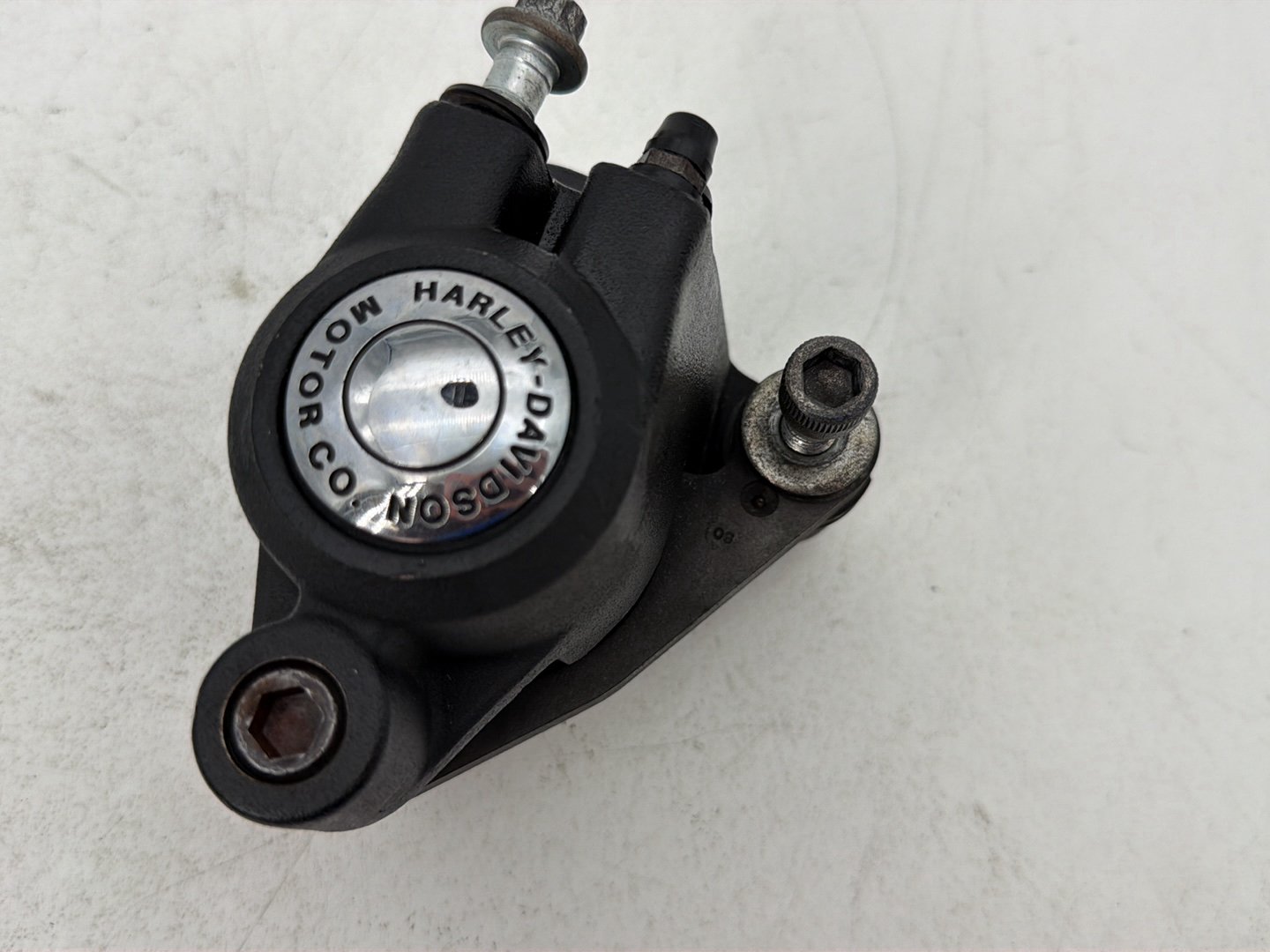 1984 - 1998 Harley-Davidson Touring Electra Glide Classic Front Right 1 Brake Caliper 44023-83C