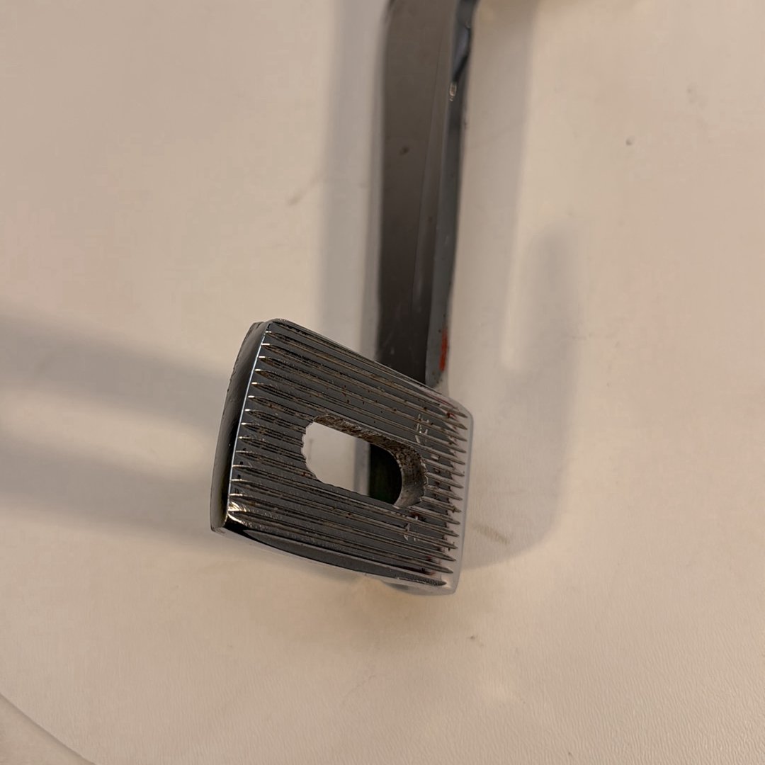 1986 - 2003 Harley-Davidson Sportster Hugger 883 Foot Brake Control Lever Pedal  	42447-96