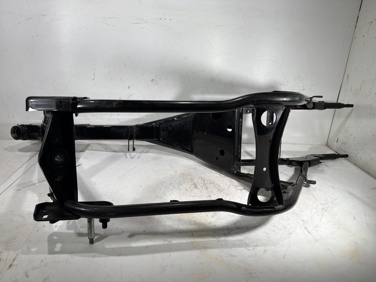 2004 Harley Electra Glide Touring Ultra OEM Body Main Frame Chassis CLN CLR