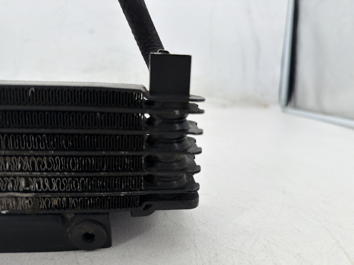 2012 Harley Electra Glide Touring Ultra OEM Oil Cooling Cooler Core Radiator
