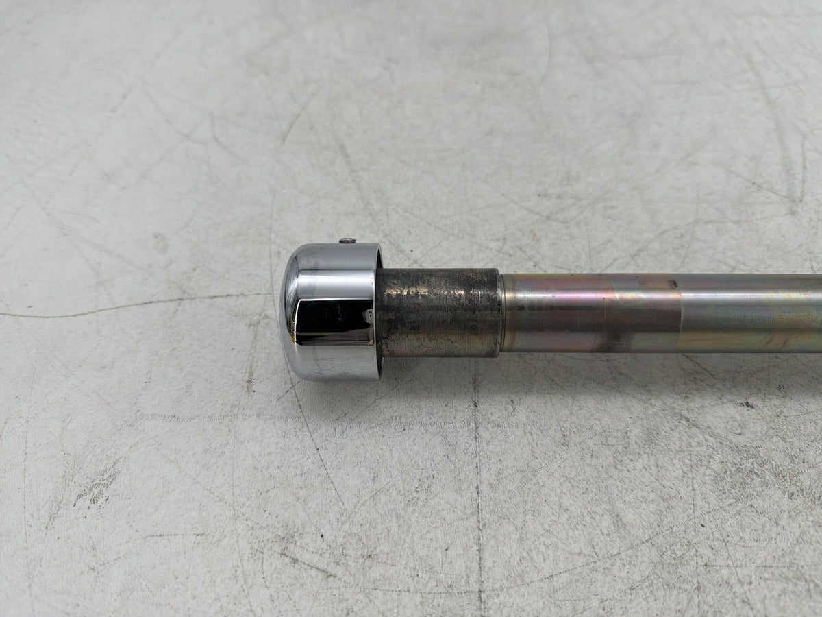 2009 Harley Electra Glide Touring CVO Screamin Eagle Front Wheel Axle Bolt Shaft