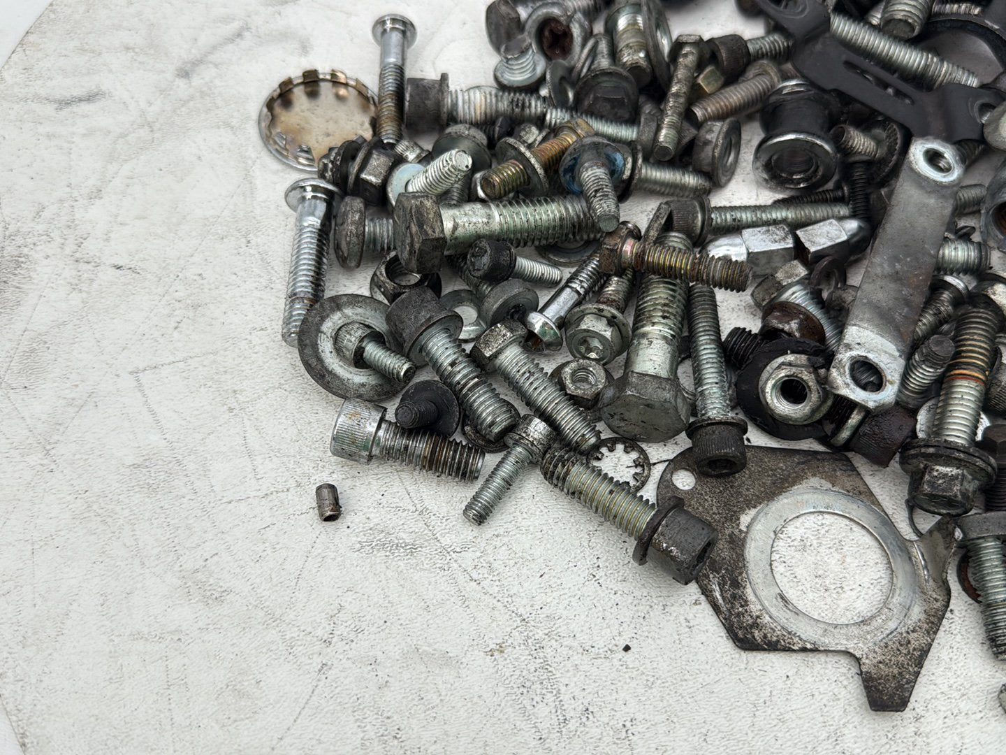 2007 - 2016 Harley-Davidson Touring Electra Glide Ultra Hardware Bolts Nuts & Brackets