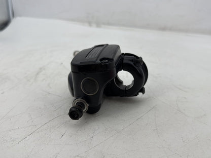 11 Harley Electra Glide Ultra FLHTK OEM Front Right Brake Lever Master Cylinder