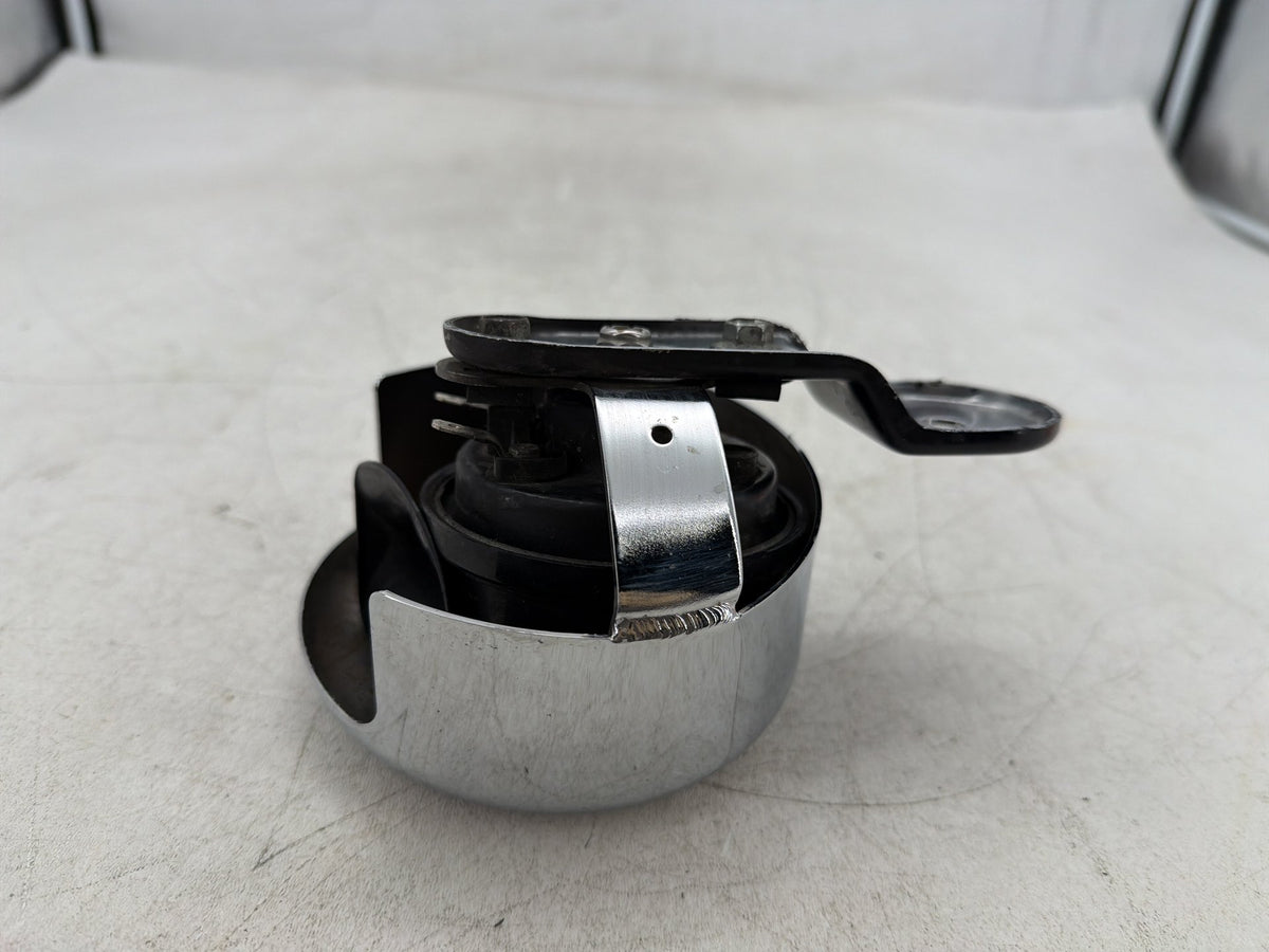2001 Harley Fat Boy Softail FLSTF OEM Horn Signal Klaxon Chrome Cover 69012-93A