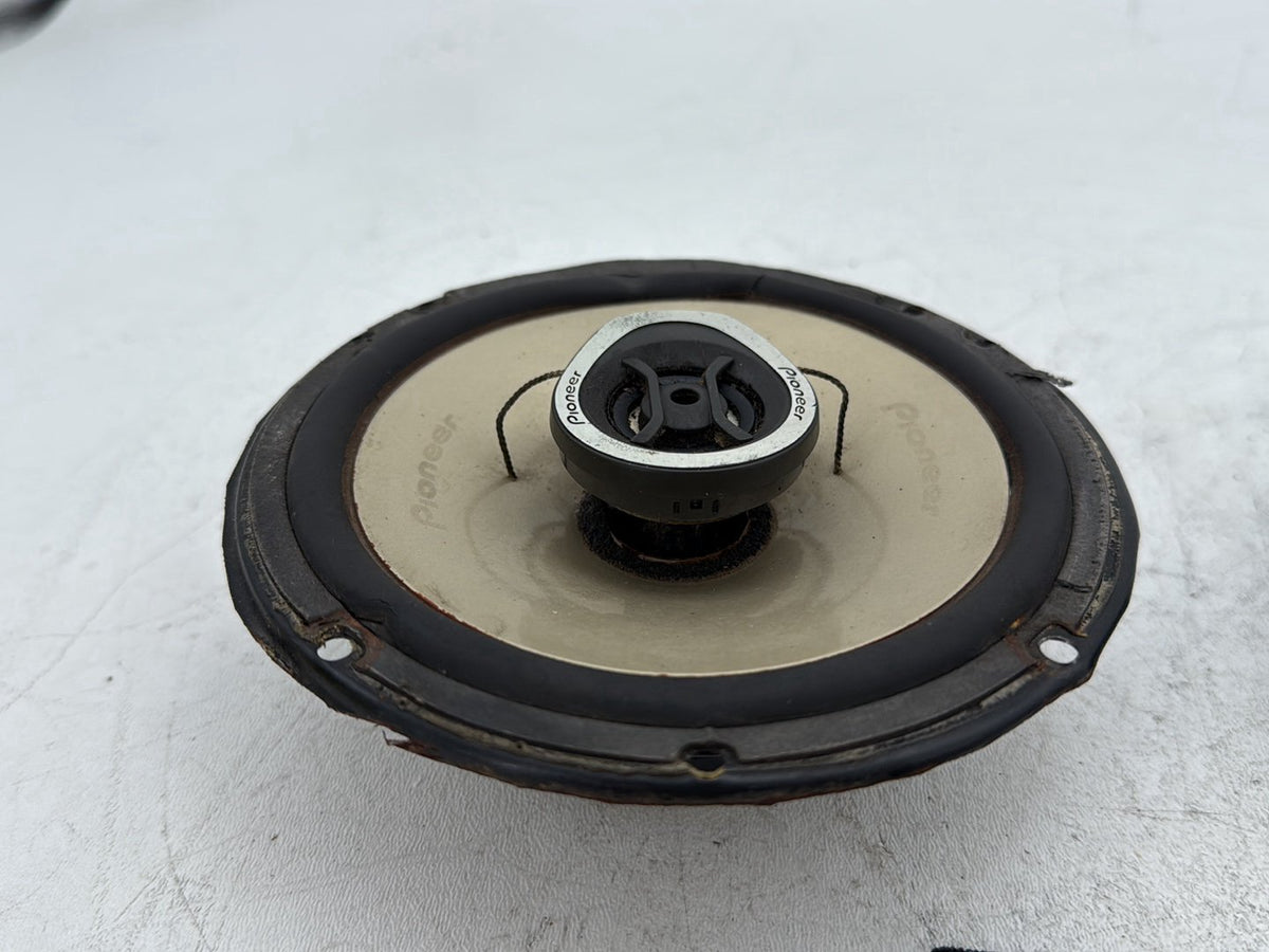 2000 Harley Electra Glide Touring Ultra Pioneer Left Right Sound Audio Speakers