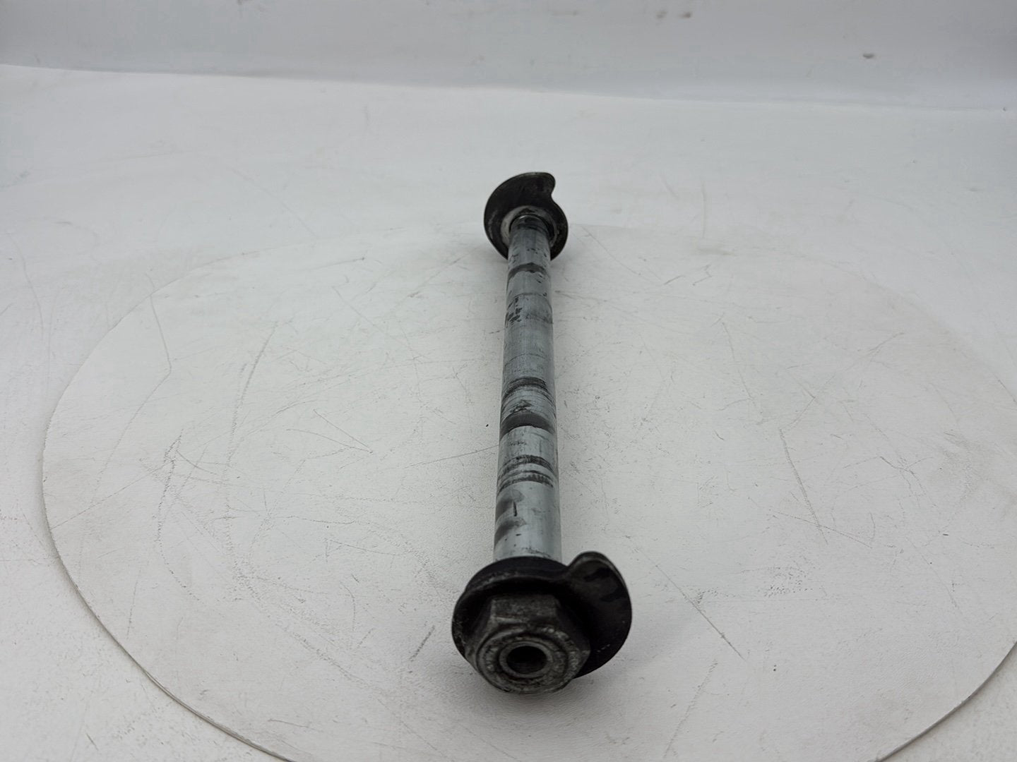 2019 - 2023 Harley-Davidson Touring Street Glide Rear Wheel Axle Bolt Shaft 43000002
