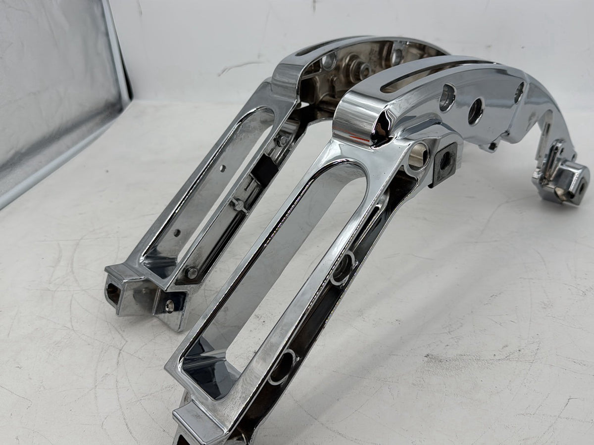 2008 - 2016 Harley-Davidson Touring Electra Glide Ultra Left Right Saddlebag Fender Struts Brackets 90200503
