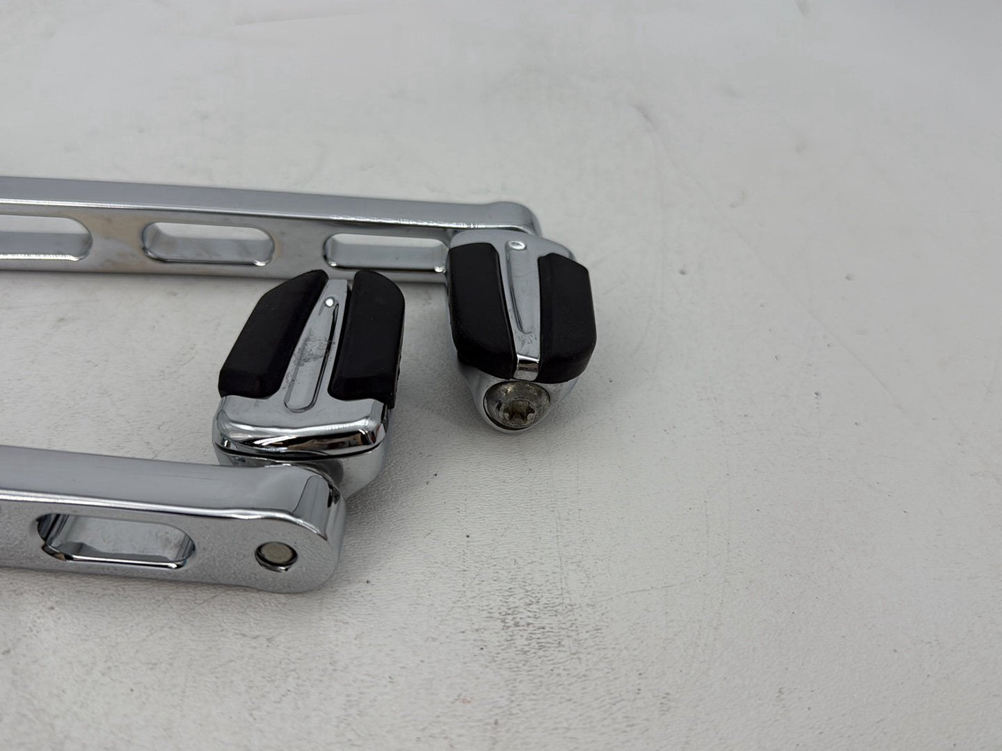 2014 Harley Electra Glide Touring CVO Screamin Eagle OEM Gear Shifter Lever Pedal Pedals