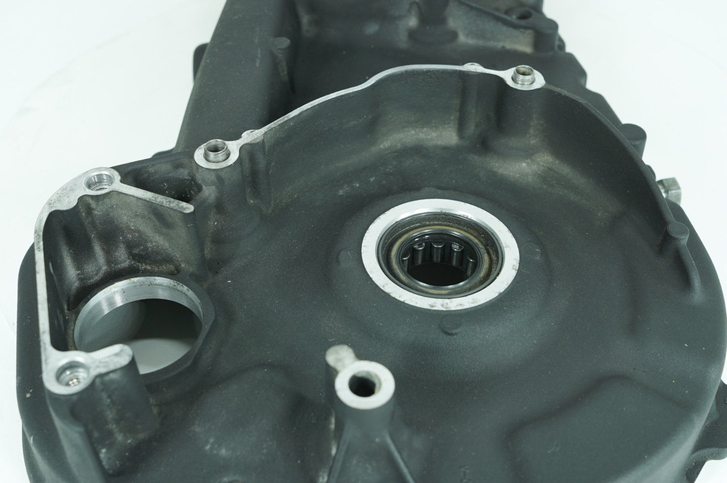 2008 - 2016 Harley-Davidson Touring Electra Glide Ultra Inner Primary Clutch Cover 60677-07A