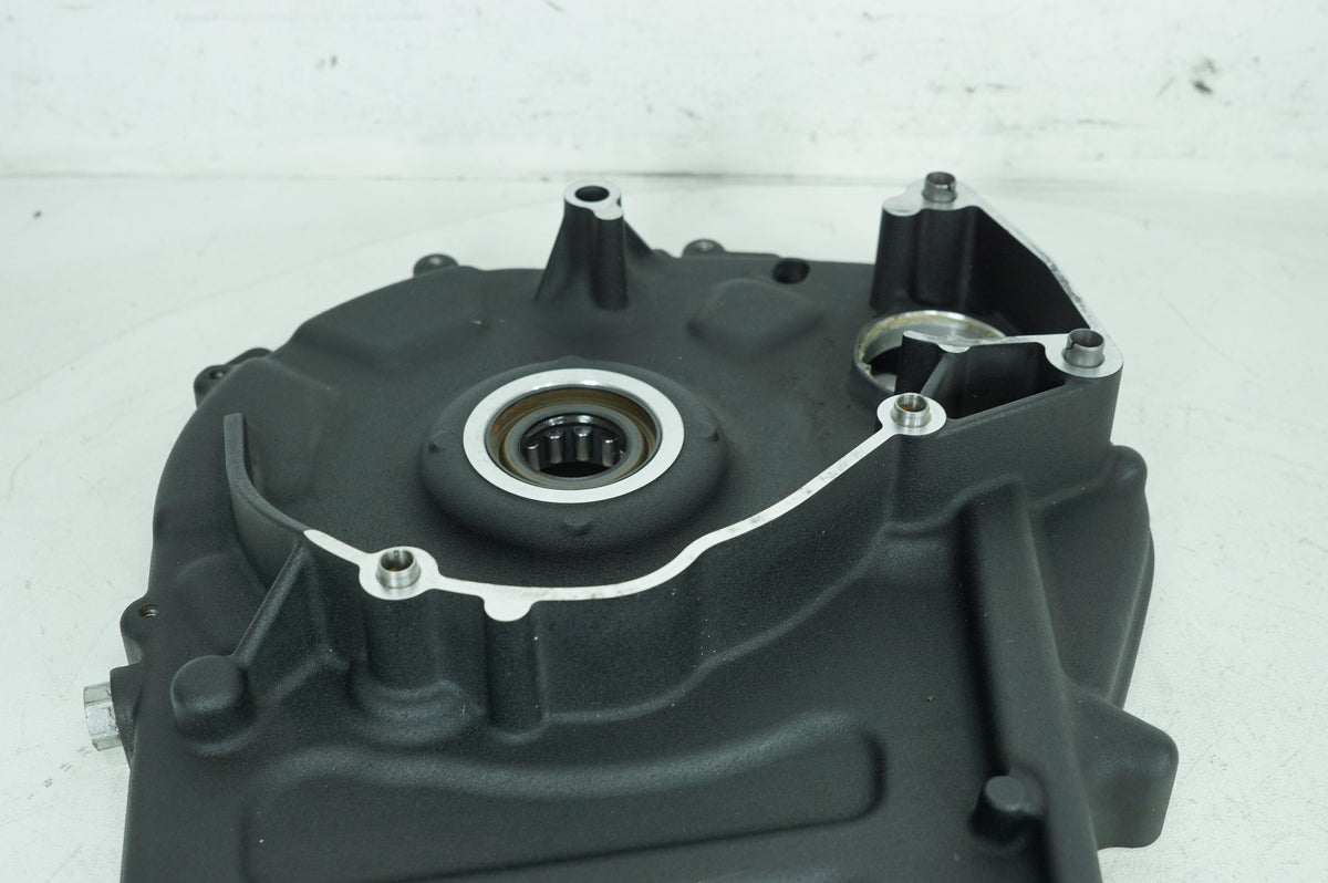 2018 Harley-Davidson Softail Street Bob FXBB Inner Primary Clutch Cover 36500099
