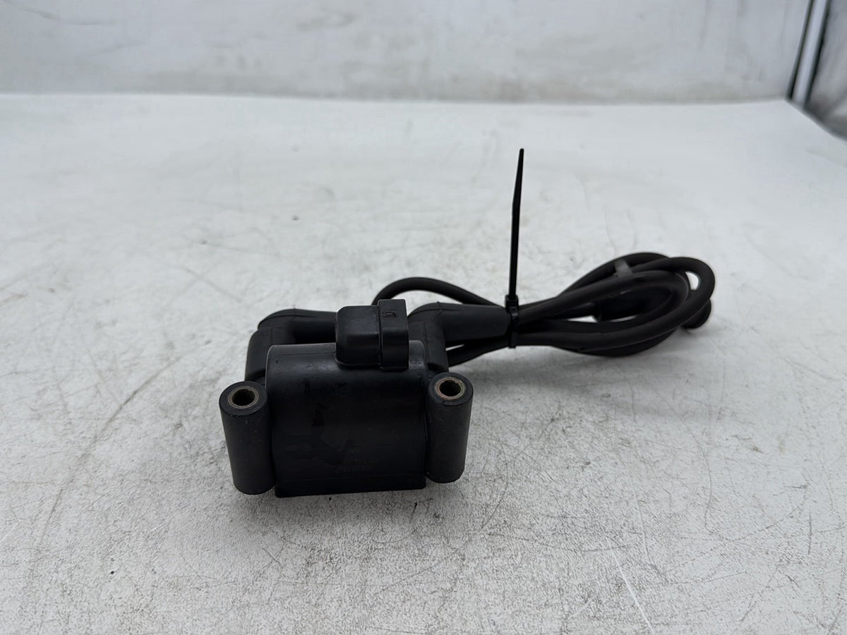 2009 Harley Street Glide Touring FLHX OEM Ignition Coil Spark Plugs Cable