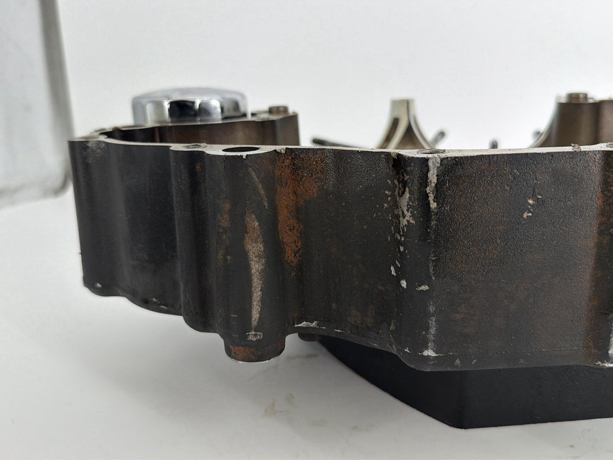 2008 Harley Softail Heritage Classic OEM Crankcase Shaft Engine Motor Cover