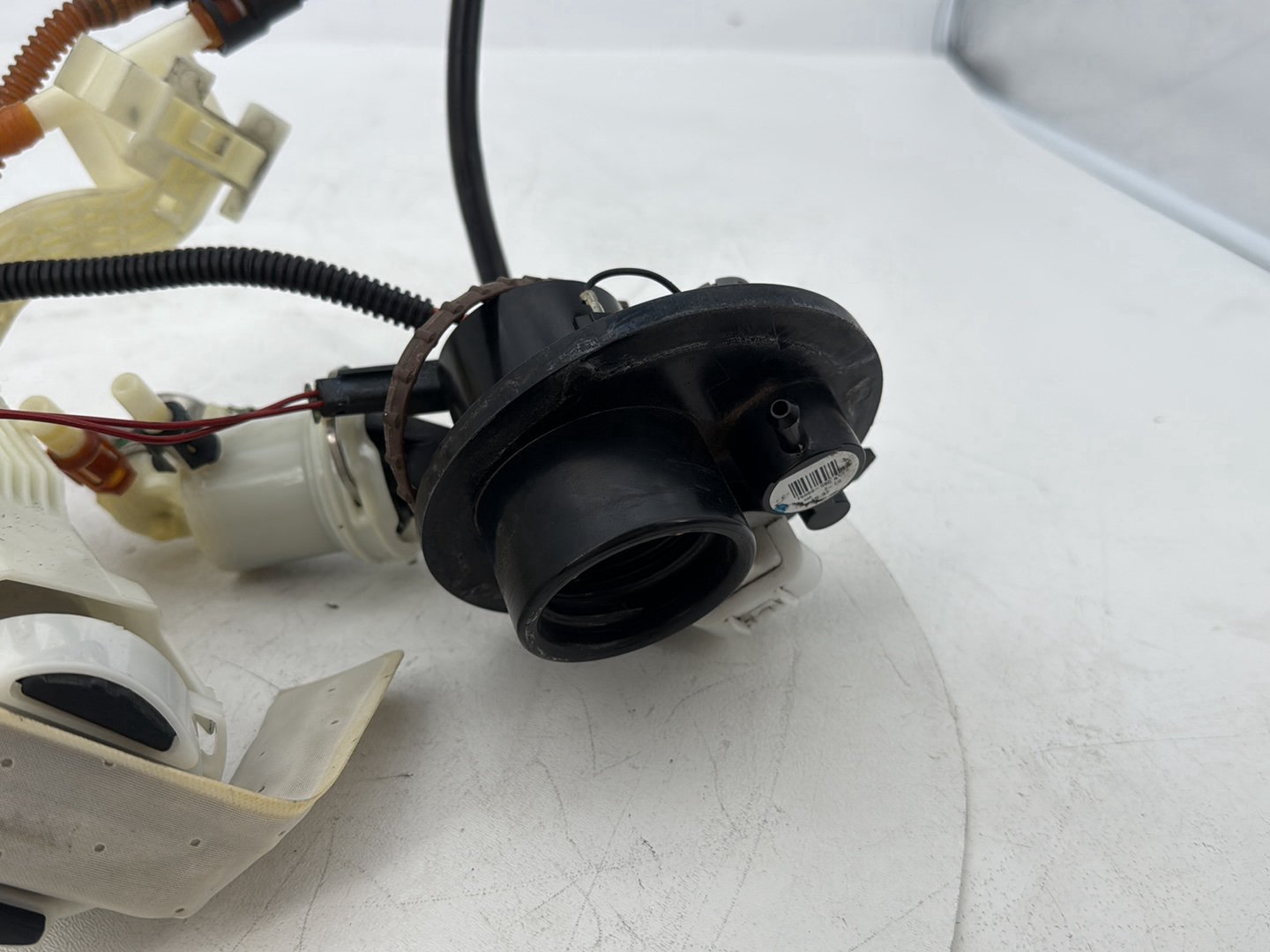 2008 - 2016 Harley-Davidson Touring Electra Glide Ultra Fuel Pump Gas Gasoline Petrol Sending 	62908-08