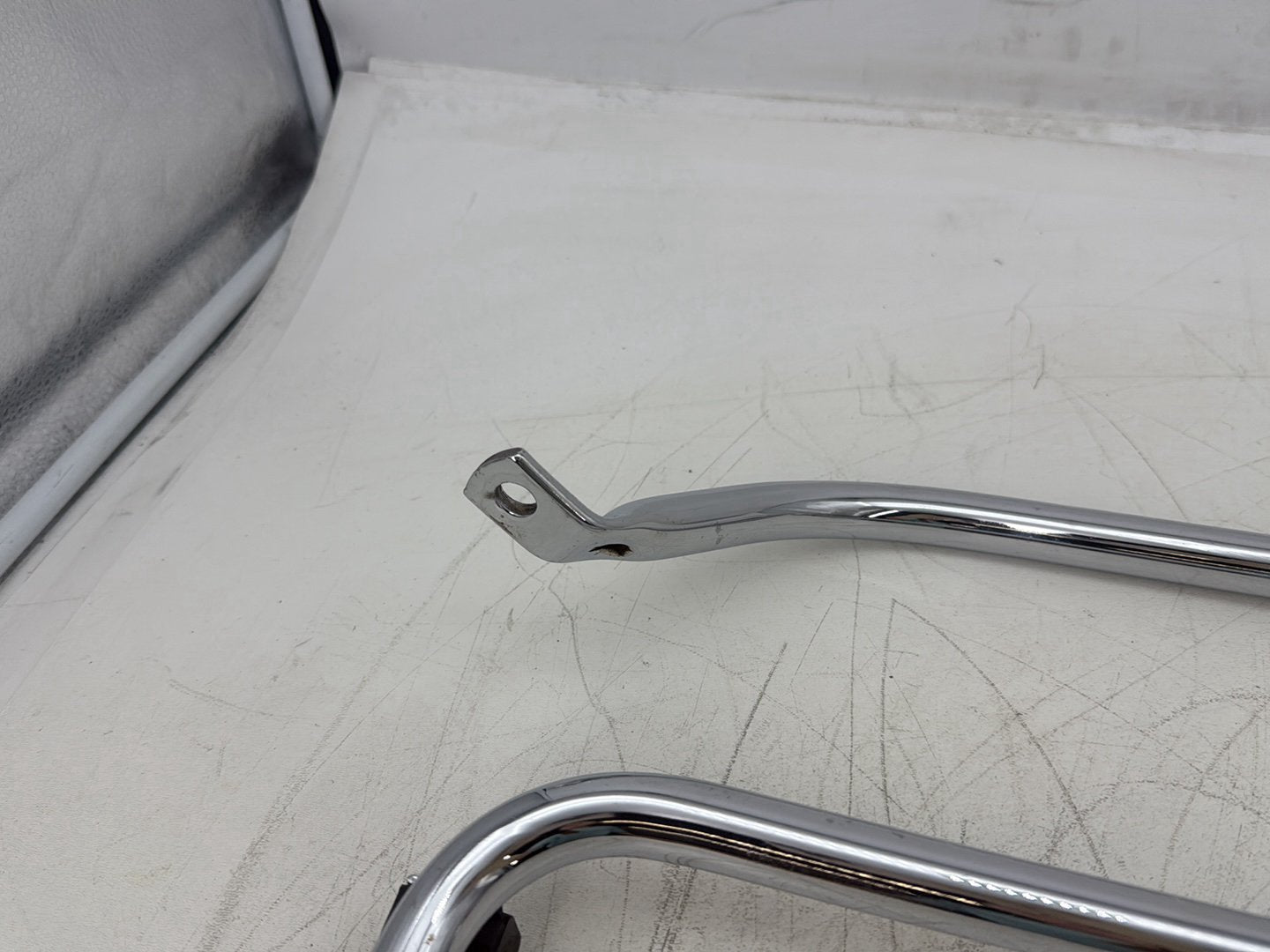 2004 Harley Road King Touring Custom FLHRSI OEM Rear Left Right Saddlebag Guard Rails Bar