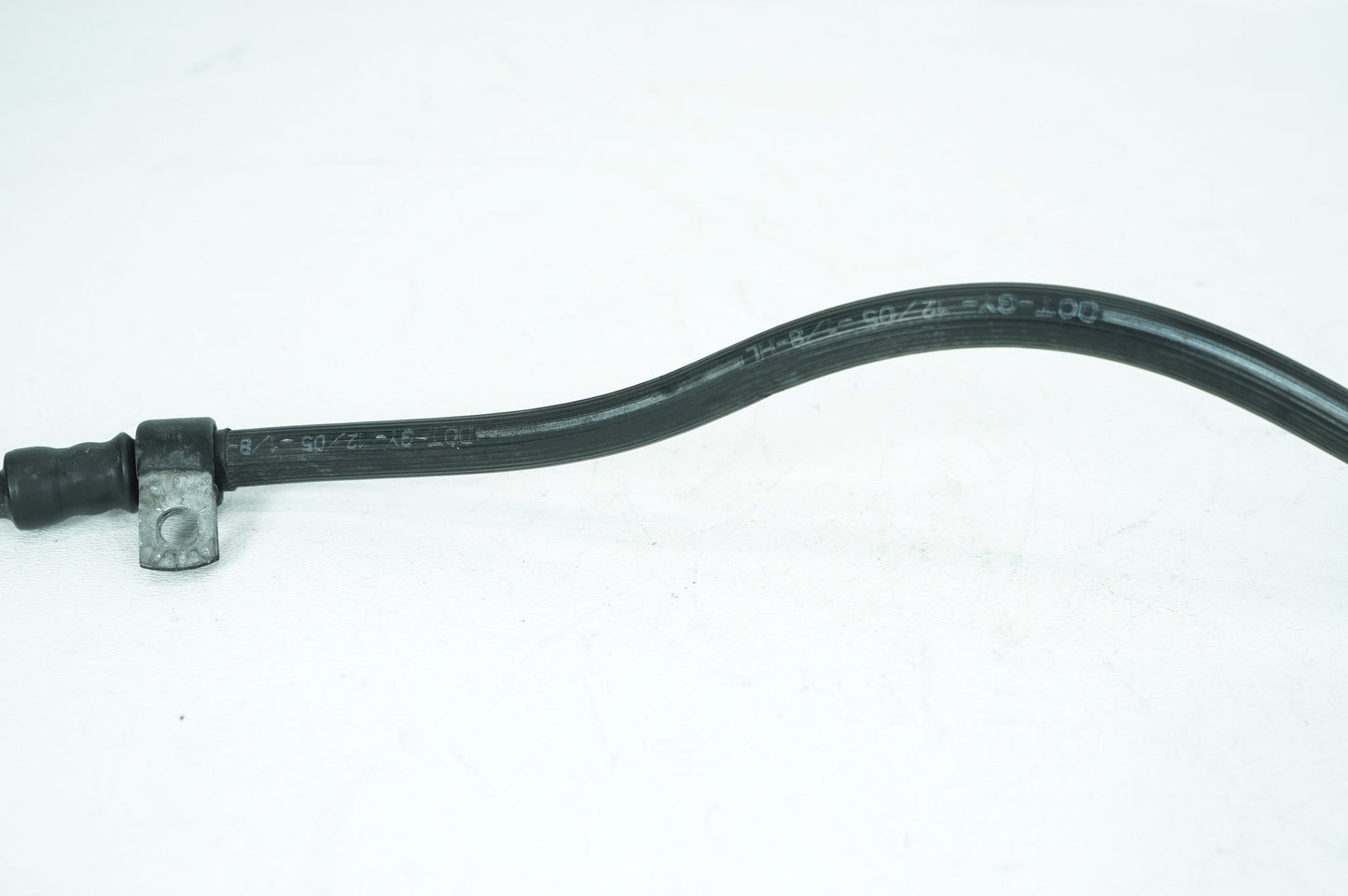 2000 - 2006 Harley-Davidson Dyna Street Bob Rear Brake Hose Line Pipe 40956-00A