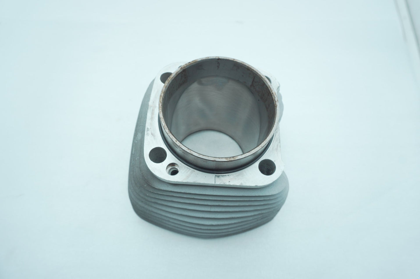 2007 - 2017 Harley-Davidson Dyna Super Glide Custom Twin Cam Engine Jug 1 Cylinder Barrel 17459-07