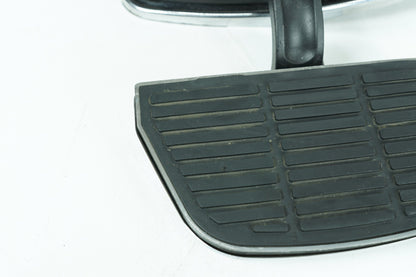 2007 - 2012 Harley-Davidson Softail Heritage Classic Left Right Driver & Pass Floorboard Foot Rest  	42431-00B